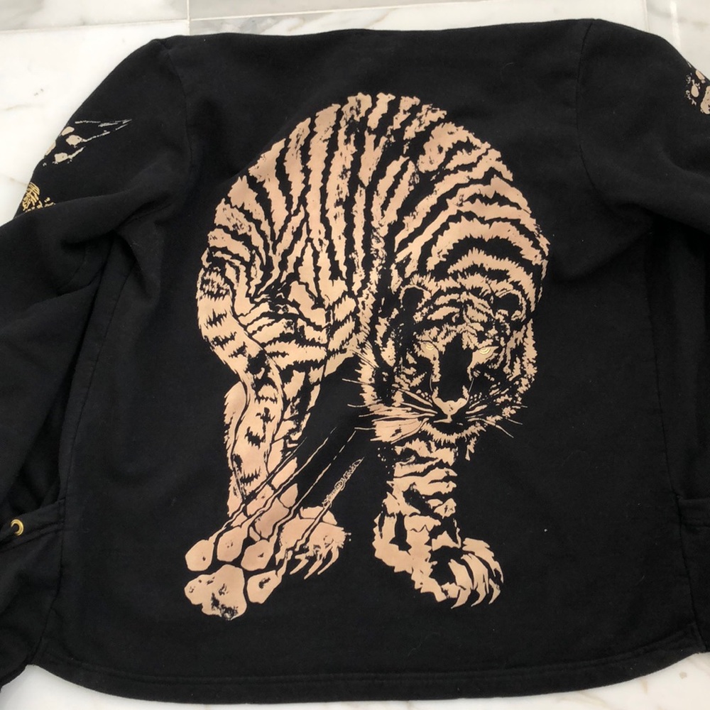 Lauren moshi hoodie